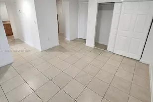 10820 SW 200th Dr, Cutler Bay, FL 33157 - Photo 6