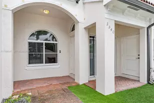 3540 NW 30th Pl, Lauderdale Lakes, FL 33311 - Photo 6