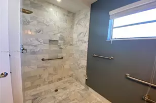 1101 Bay Dr, Miami Beach, FL 33141 - Photo 50