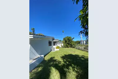 1101 Bay Dr, Miami Beach, FL 33141 - Photo 14