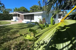 1101 Bay Dr, Miami Beach, FL 33141 - Photo 12