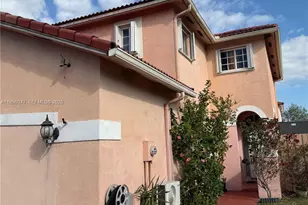 7477 NW 167th St, Hialeah, FL 33015 - Photo 2