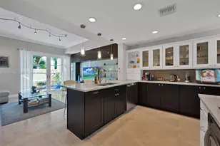 18345 NE 30th Pl, Aventura, FL 33160 - Photo 1