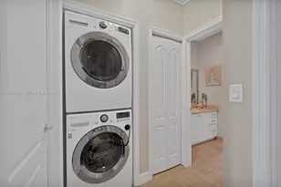 18345 NE 30th Pl, Aventura, FL 33160 - Photo 22