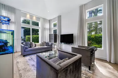 3703 NE 199th St, Aventura, FL 33180 - Photo 14
