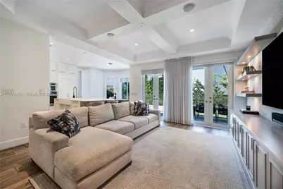 3703 NE 199th St, Aventura, FL 33180 - Photo 12
