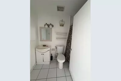 2170 W 60th St #16205, Hialeah, FL 33016 - Photo 4