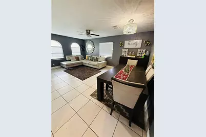 2920 NW 8th St, Fort Lauderdale, FL 33311 - Photo 4