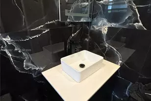 2920 NW 8th St, Fort Lauderdale, FL 33311 - Photo 16