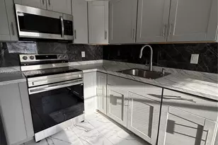 6071 SW 33rd St, Miramar, FL 33023 - Photo 4