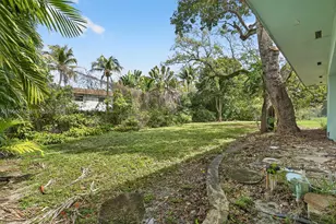 985 NE 84th St, Miami, FL 33138 - Photo 6