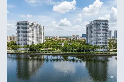 2851 NE 183rd St #906E, Aventura, FL 33160 - Photo 20
