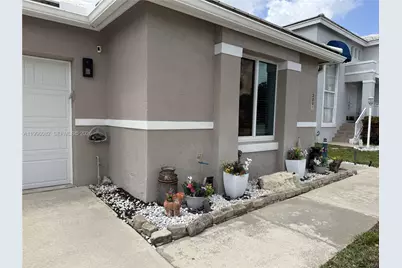 3091 Lighthouse Pl, Margate, FL 33063 - Photo 8