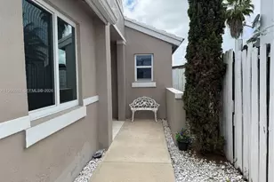 3091 Lighthouse Pl, Margate, FL 33063 - Photo 10