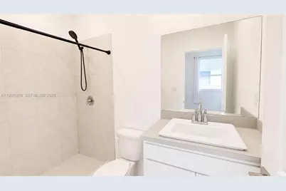 496 NE 5th St, Florida City, FL 33034 - Photo 12