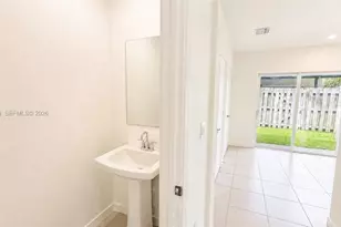 496 NE 5th St, Florida City, FL 33034 - Photo 6