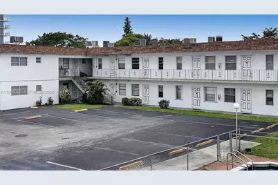 2219 Polk St #8A, Hollywood, FL 33020 - Photo 14