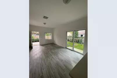 213 NW 12th St, Pompano Beach, FL 33060 - Photo 18