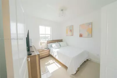 12448 NW 23rd Ct, Miami, FL 33167 - Photo 22