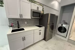 13204 SW 228th St, Miami, FL 33170 - Photo 2