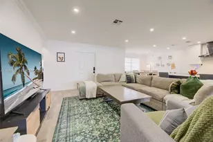 8461 NW 16th St, Pembroke Pines, FL 33024 - Photo 12