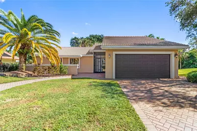 21344 S Escondido Way S, Boca Raton, FL 33433 - Photo 1