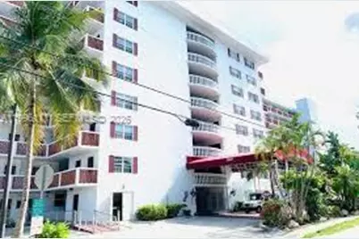 [Address not provided], North Miami Beach, FL 33160 - Photo 6