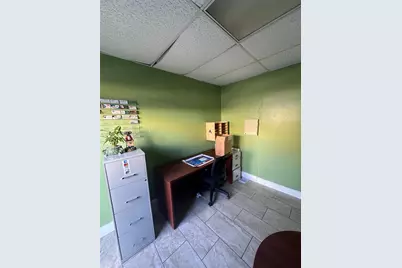 12450 NW 38th Ave #A12450, Opa Locka, FL 33054 - Photo 4