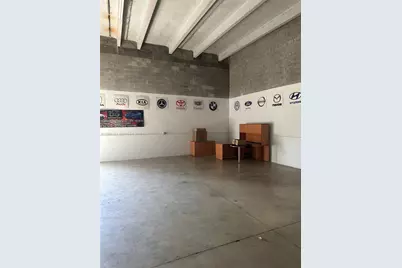 12450 NW 38th Ave #A12450, Opa Locka, FL 33054 - Photo 2