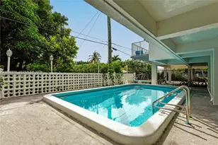 1220 71st St, Miami Beach, FL 33141 - Photo 20