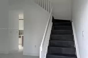 1295 SE 9th Pl, Homestead, FL 33035 - Photo 8