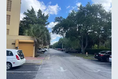 4111 Stirling Rd #504, Dania Beach, FL 33314 - Photo 34