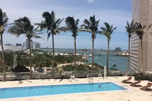 325 S Biscayne Blvd, Miami, FL 33131 - Photo 14