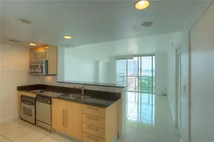 325 S Biscayne Blvd, Miami, FL 33131 - Photo 8