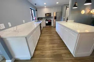 234 Avalon Ave, Lauderdale by the Sea, FL 33308 - Photo 6