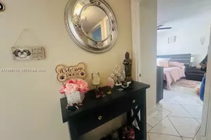 17878 N Bay Rd, Sunny Isles Beach, FL 33160 - Photo 16