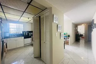 17878 N Bay Rd, Sunny Isles Beach, FL 33160 - Photo 12