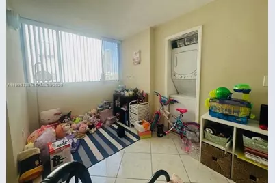 17878 N Bay Rd #307, Sunny Isles Beach, FL 33160 - Photo 14