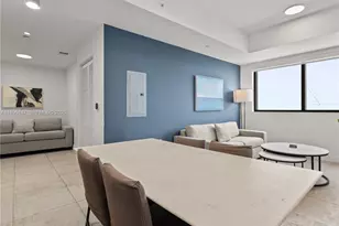 239 SW 9th St, Miami, FL 33130 - Photo 16