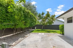 10625 SW 79th Pl, Miami, FL 33156 - Photo 36