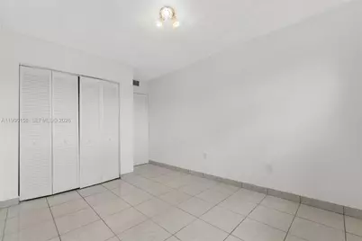 6130 W 19th Ave #305, Hialeah, FL 33012 - Photo 16