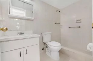 6130 W 19th Ave, Hialeah, FL 33012 - Photo 26