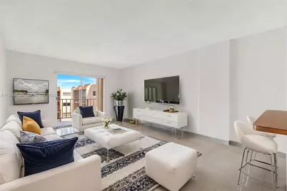 6130 W 19th Ave #305, Hialeah, FL 33012 - Photo 4