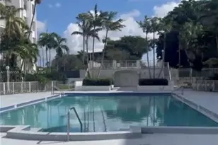 496 NW 165th St Rd, Miami, FL 33169 - Photo 1