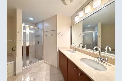 5970 Indian Creek Dr #203, Miami Beach, FL 33140 - Photo 28