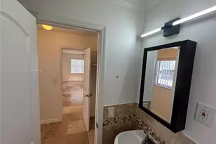 901 SE 2nd Ct, Fort Lauderdale, FL 33301 - Photo 10