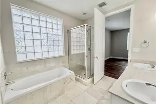 504 SW 4th Ave, Fort Lauderdale, FL 33315 - Photo 28