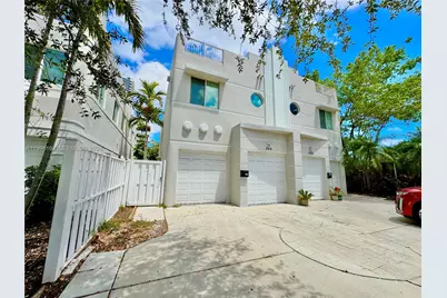 504 SW 4th Ave, Fort Lauderdale, FL 33315 - Photo 2