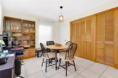 6133 SW 62nd Ter, South Miami, FL 33143 - Photo 6