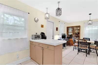 6133 SW 62nd Ter, South Miami, FL 33143 - Photo 12